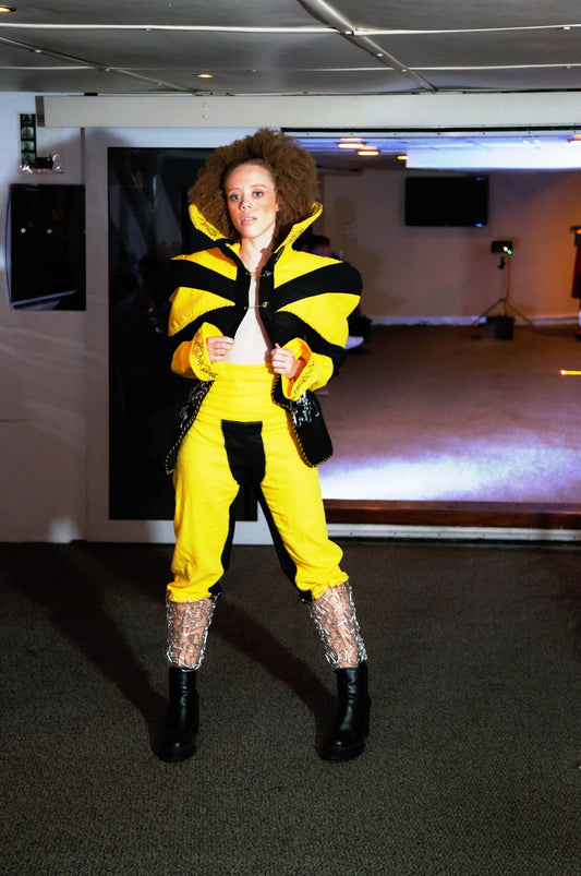 Conjunto zênite amarela